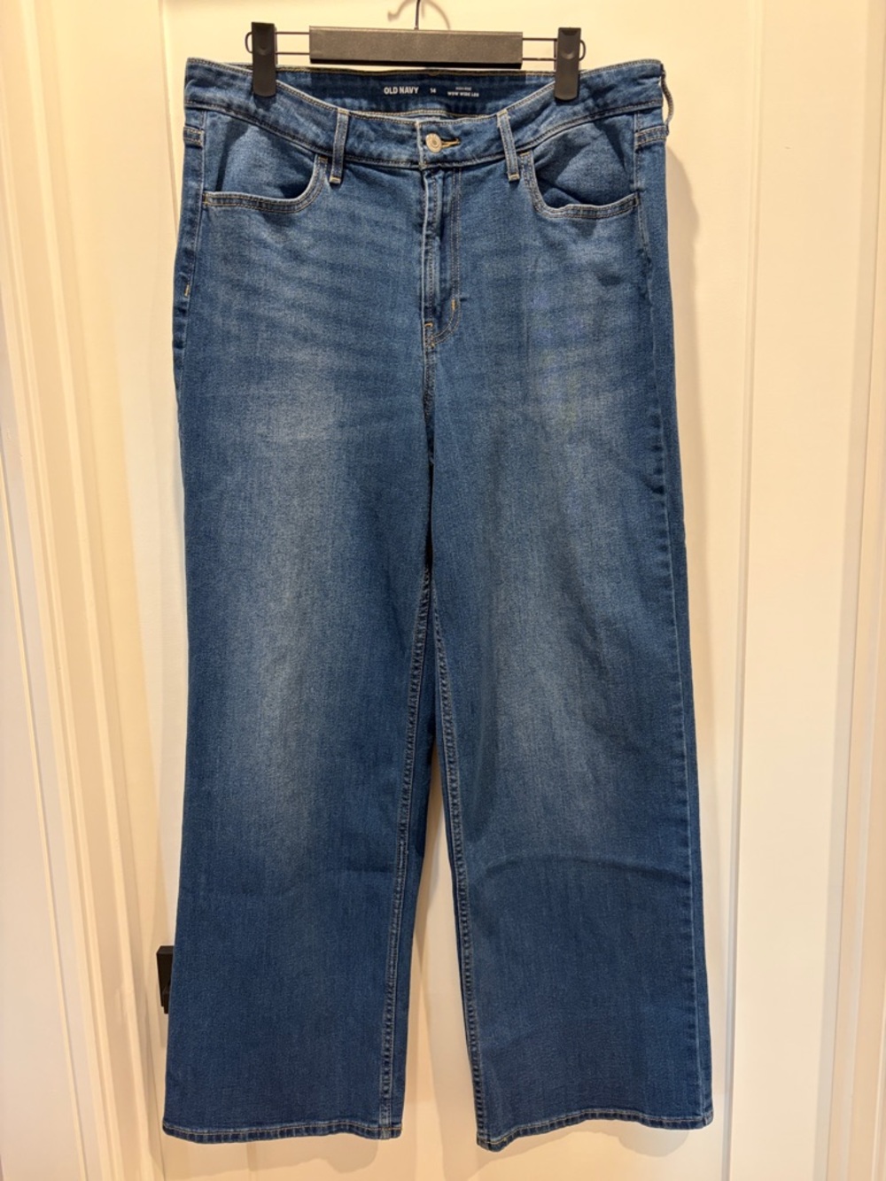 Old Navy High Rise Wow Wide Leg Jeans